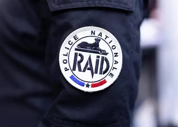 Ataque en París Provoca Alerta de Terrorismo: Investigación en Curso